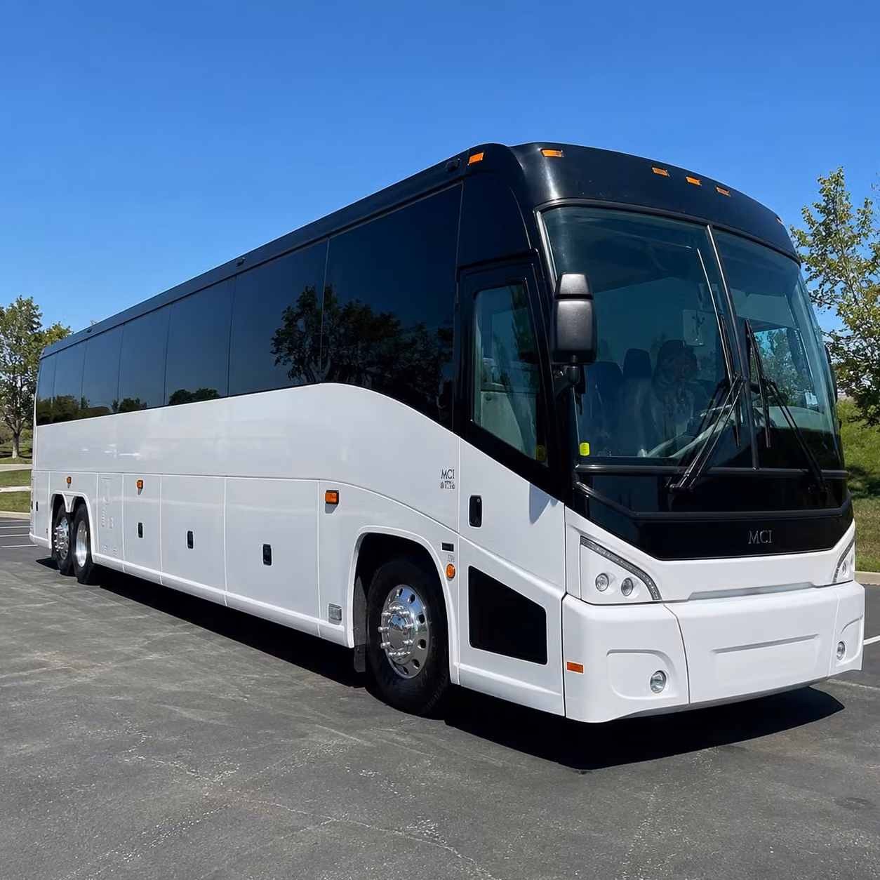 coordinating hotel to airport shuttles across pasadena has never been easier