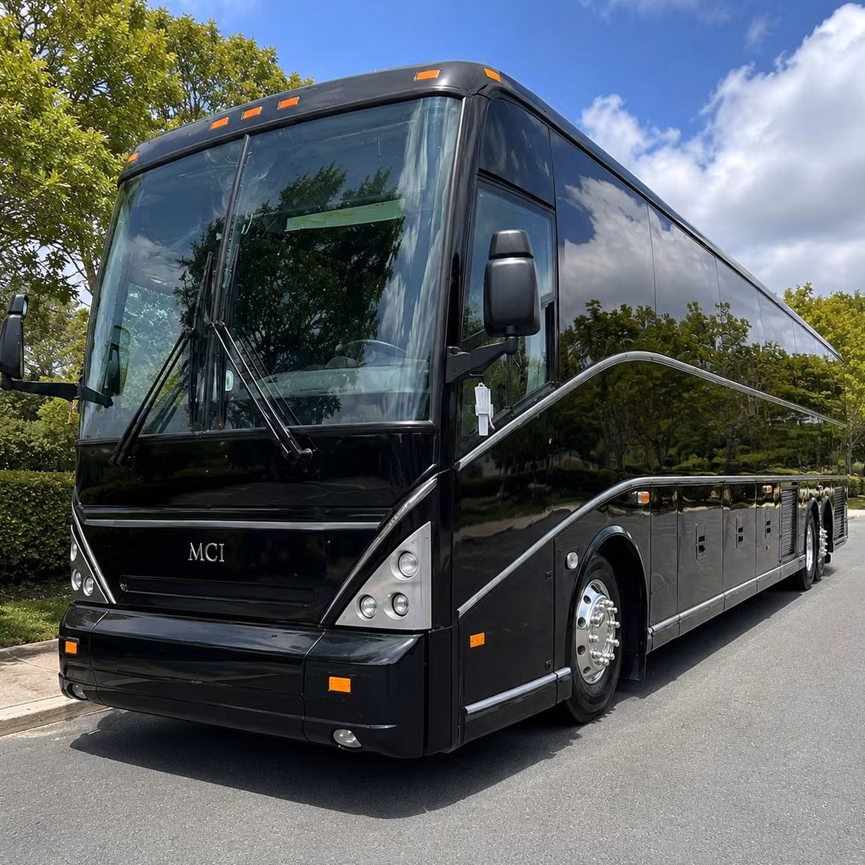 wedding guest shuttle bus rentals in pasadena california